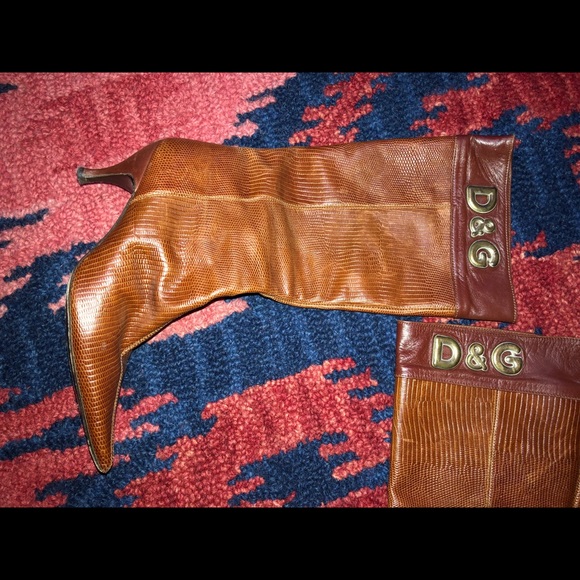 Dolce and Gabbana kitten heal calf boots - Picture 2 of 7